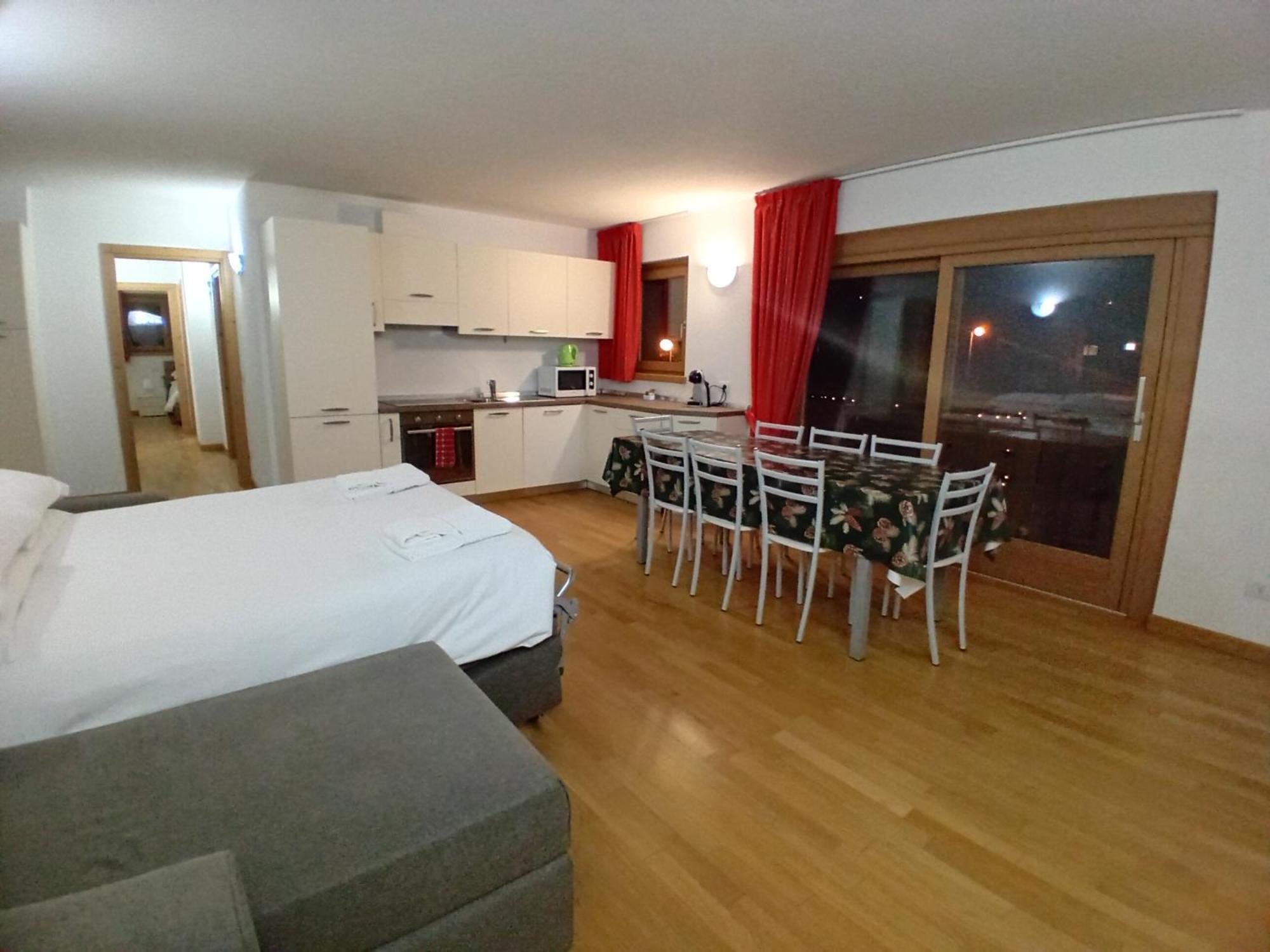 Residence Rose Valdisotto Bagian luar foto