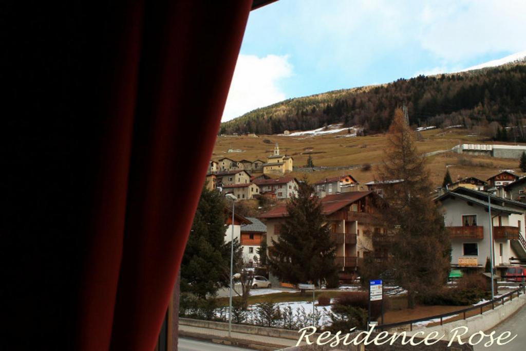 Residence Rose Valdisotto Bagian luar foto